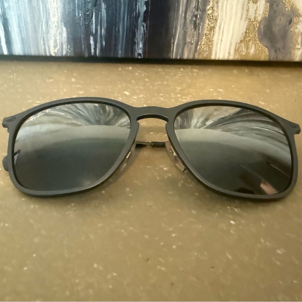 Stylish Ray-Ban Black Sunglasses